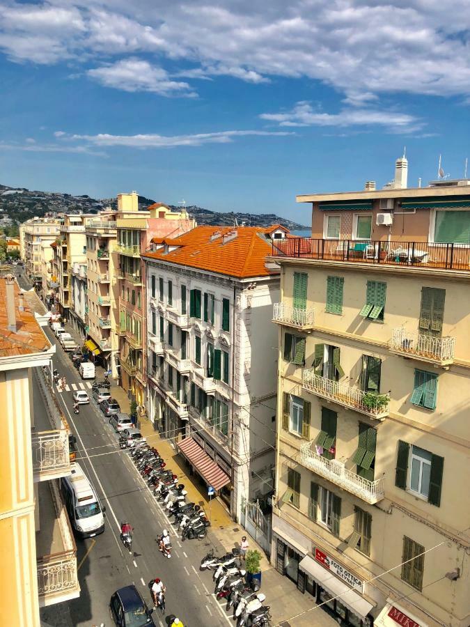 Maison Beaux-Arts Sanremo Bagian luar foto
